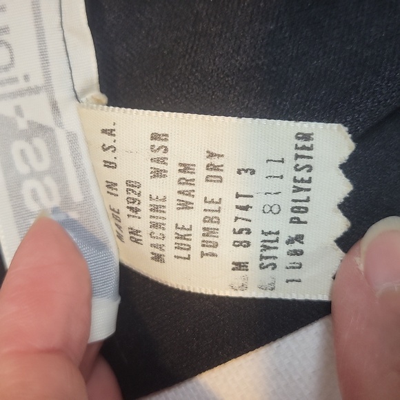 Vtg 70s-80s MISS-TIQUE Black V-neck Long Sleeve Witchycore Adam's Family Maxi - Picture 9 of 13